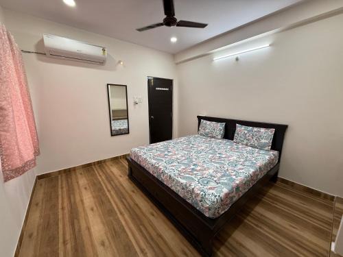 Mee Homes Family Fully Furnished 2BHK in Madhapur
