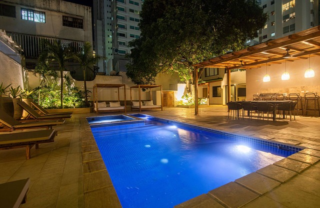 Mega 7 Bedroom Mansion in Bocagrande