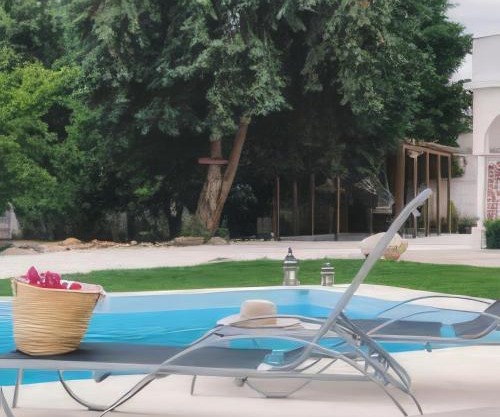 Meio Country House