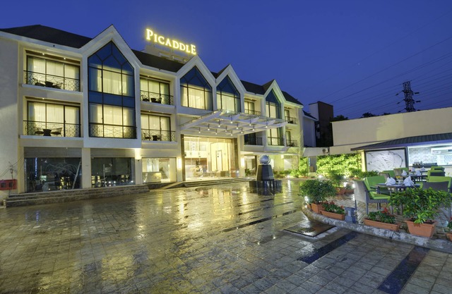 Meritas Picaddle Resort - Lonavala