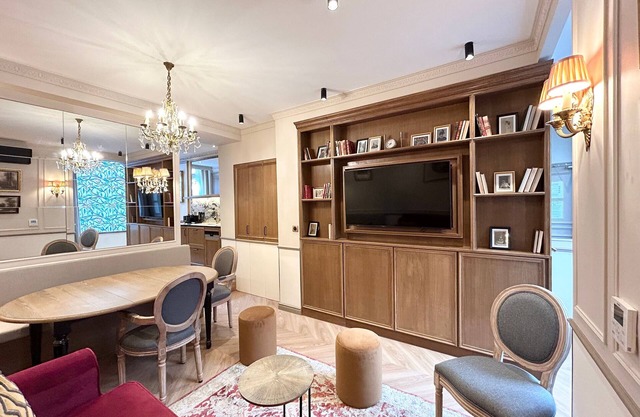 Merveil - Signature Suite - Tour Eiffel - Bourgogne