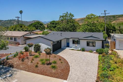 Mesa Breeze by Paradise Retreats