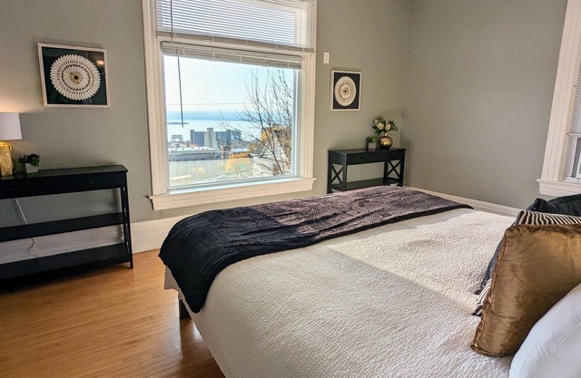 Mesaba View | Downtown with Gorgeous Lake Views
