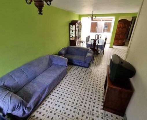 Mi casa cerca de la línea divisoria