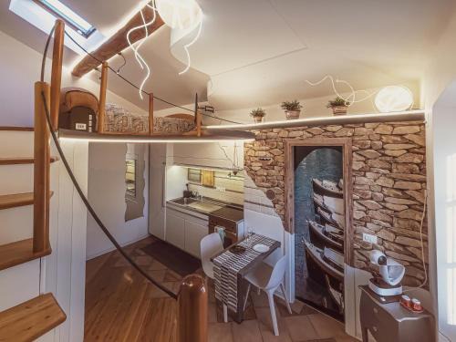 Microcasa strategica cinque Terre e Portofino