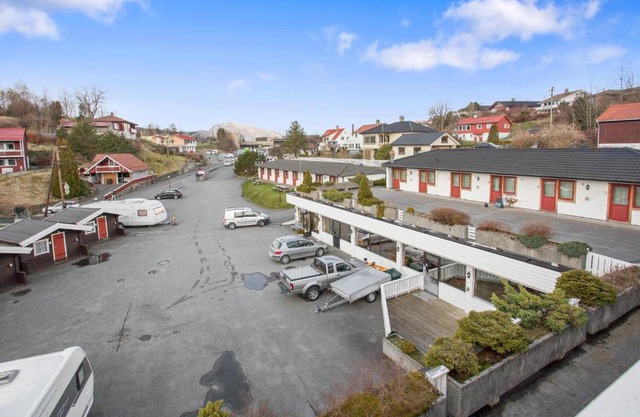 Midttun Motell & Camping AS