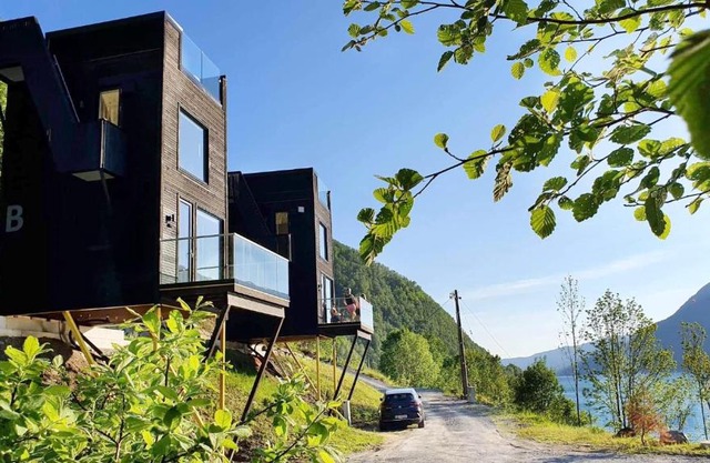 Mikrohyttene i Åkrafjorden