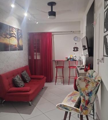 Milton Bandeira flat