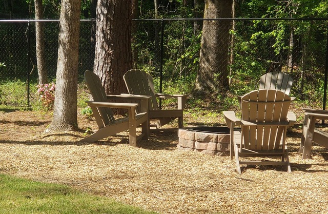 Mimosa- AUBURN FOOTBALL,15 minutes from Auburn University, Bucee's & Walmart