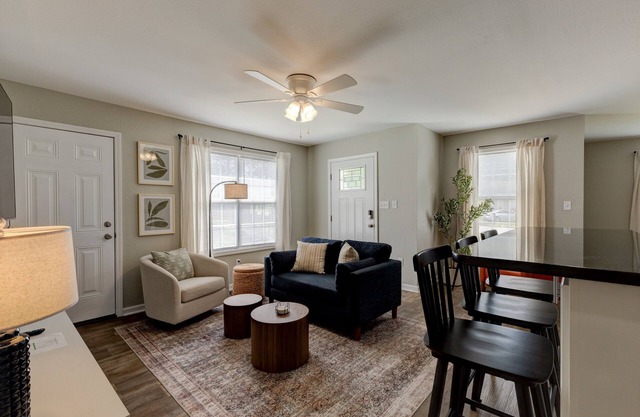 Mimosa Getaway - Less than 1 mile from Downtown