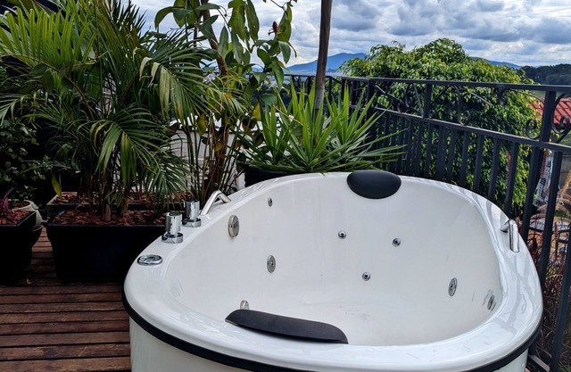 Minicasa Container da MATA With HYDRO 🌌🛁