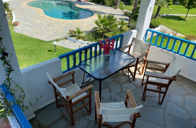 Minimal Resort with Pool in Siviri, 150m from the Sea
