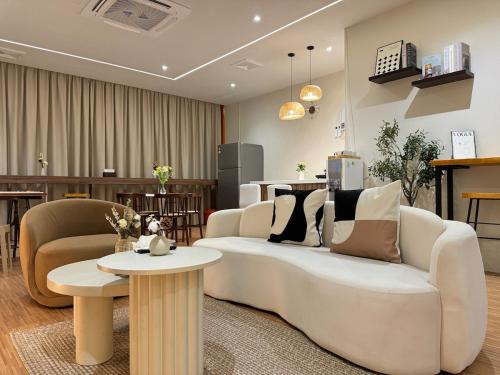Minimalist Muji Style shop lot