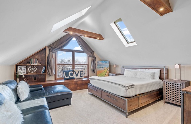 MINNeSTAY* Urban Retreat