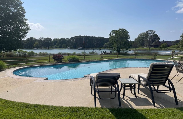 Minutes from Downtown St. Michaels | Pool | Kayaks | 350 Ft of Shoreline | Luxur