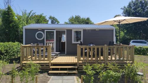MOBILHEIM HERZ LAUWERSOOG - Chalet Robbengat