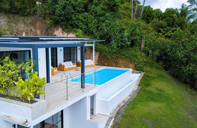 Modern 3BR Villa w/Pool – Perfect for Groups