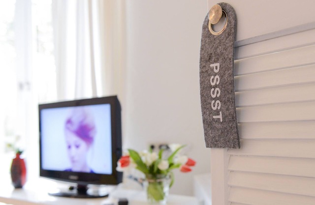 modern 4 * apartment in the health resort Hage