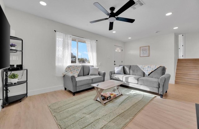 Modern 4BR3Ba Home with Pool and Fire Pit