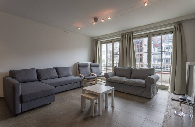 Modern apartment in heart of Sint Idesbald