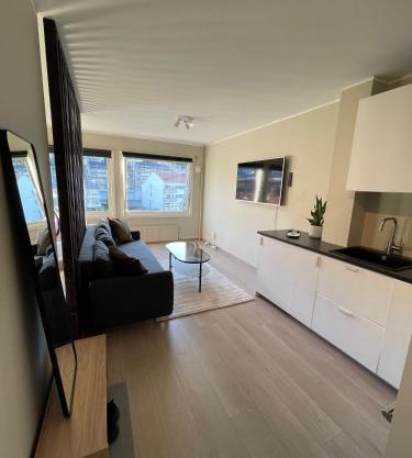 Modern apartment ONLY 5 minutes from City Centre