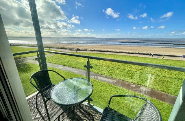 Modern Beachfront Bliss with Spectacular Views