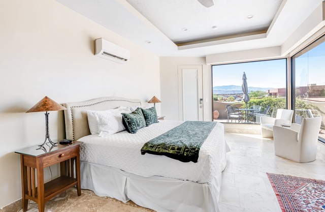 Modern Casita Near Snow Canyon w/Amazing Views & Sunny Patio