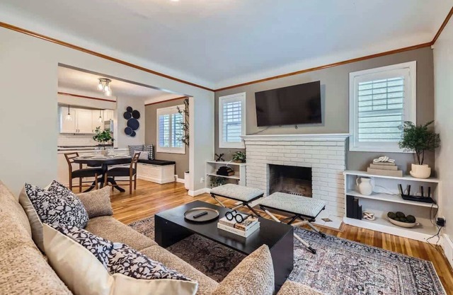 Modern Classic Stay w/Hot Tub & Fire Pit