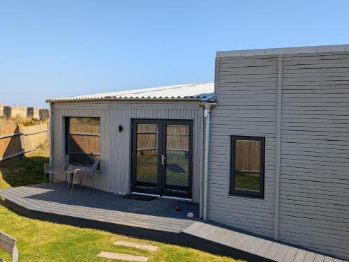 Modern Eco-Lodges near Findhorn Beach