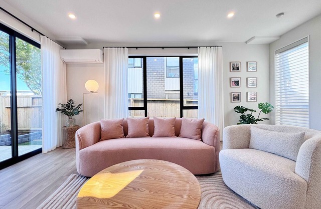 Modern Family St Heliers Stay 4BR & 1 Study vs AC