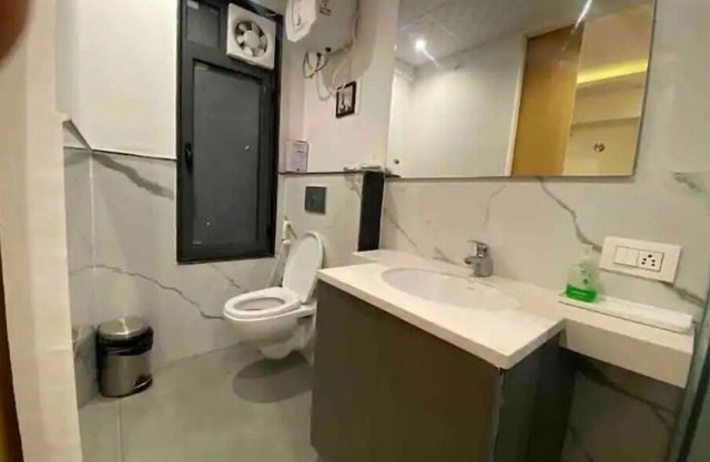 "Modern Fully Furnished Studio Living"