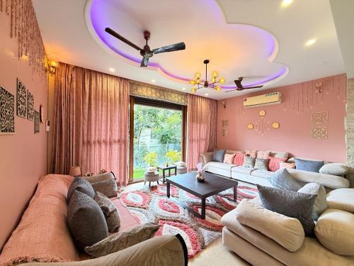 Modern Mirage 4BHK Stunning Luxury Spacez Villa