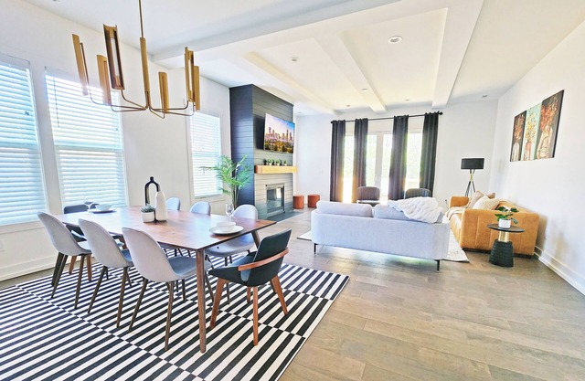 Modern South End Home that Sleeps 10 - Walk to Breweries!