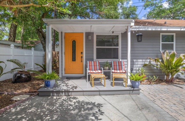 Modern St. Pete Retreat