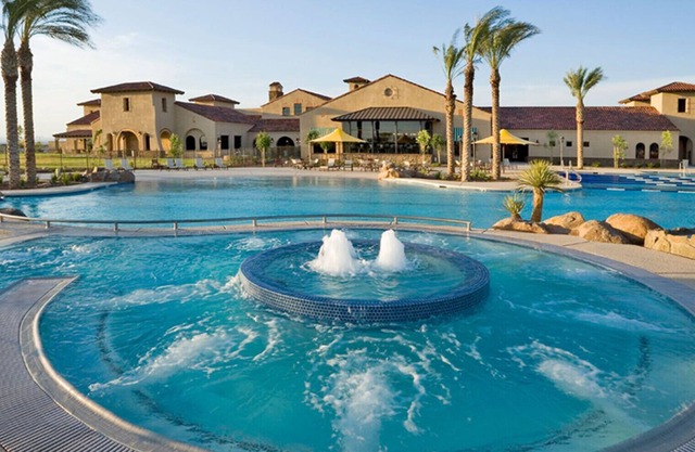 Modern Sun City Festival