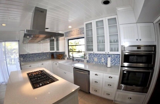 Modern Waterfront Paradise in Key Largo!