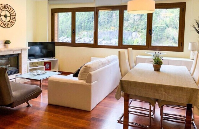 ¡Moderno en Arinsal! 4Pax, PK PN
