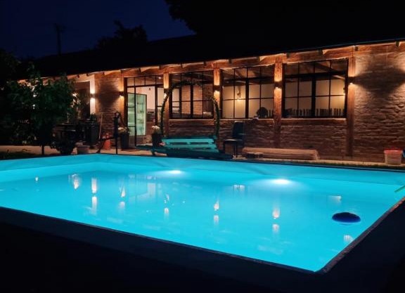 Moja Vikendica ***** Apartments with pool Cuprija