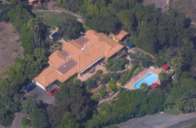 Montecito estate. Ocean/island views,pool,central, Biltmore elegance.