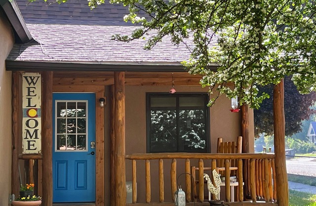 Monthly Rental Historic Bungalow Downtown Dolores, CO