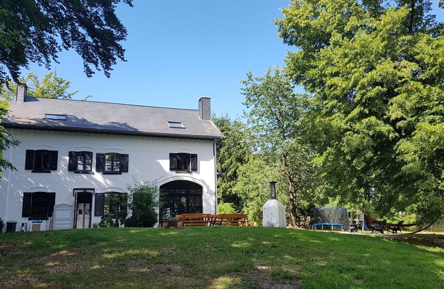 mooi gelegen vakantiewoning, veel ruimte in en om het huis. Gewild bij families.