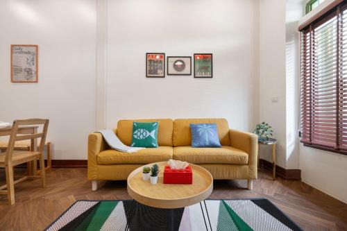 Moondance House Chinatown