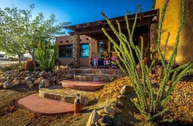 Moonlight Mesa House