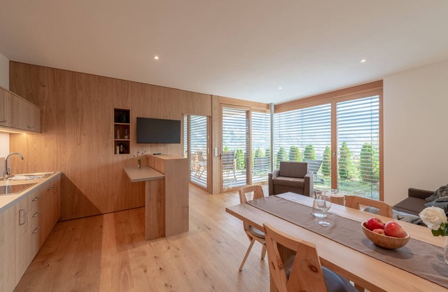 Moosbichlerhof new chalet 55 sqm, panoramic view, pool near Merano, Merano Card.