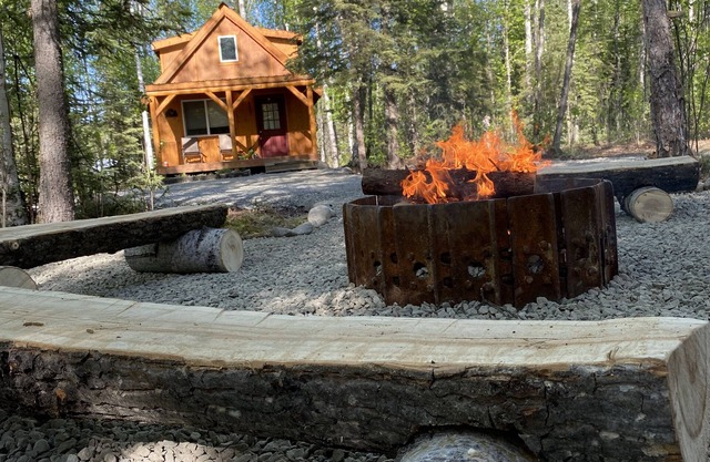 Moose Landing Cabin B97, Full Amenities Cabin tucked in the woods of Wasilla