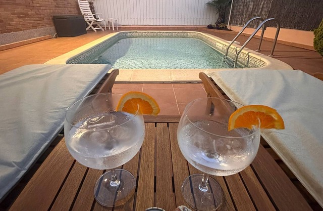 More JAPIMON rest and relaxation 5' from the beach and 25' from Port Aventura Wold