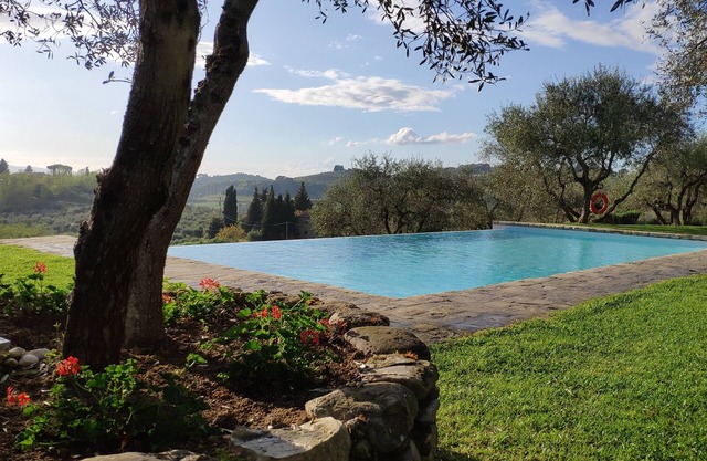 Morellino - Il Casale di Villore, Poggibonsi, Siena, Tuscany