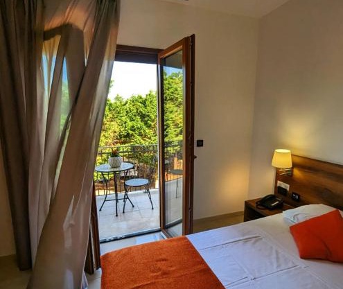 Morello Beach Hotel