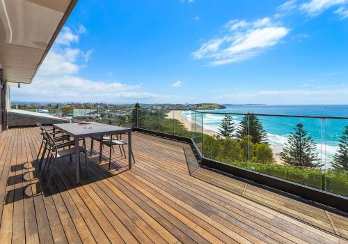 Morning Glow - Wake up to breathtaking views and golden sunrises at this serene coastal retreat.