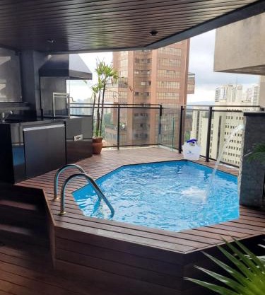 Morumbi, Apartamento Pub, SPA com hidromassagem, PISCINA Aquecida PRIVATIVA, LAREIRA, tudo que você precisa para descansar, trabalhar ou realizar aquela comemoração! Com total conforto e PRIVACIDADE! O Apt Nota 10 de SP!
